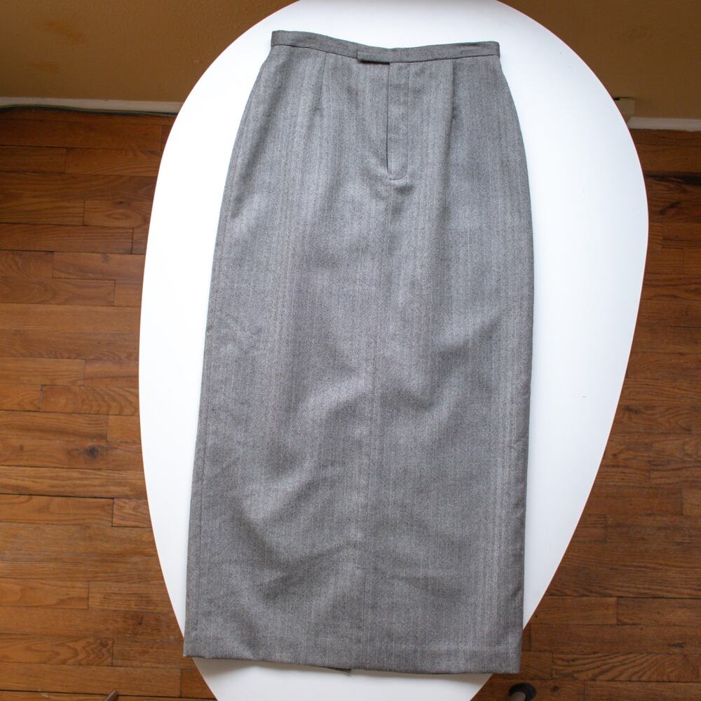 100% Wool Long Gray Skirt